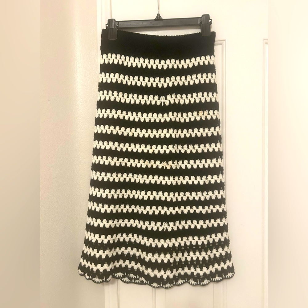 Beautiful black and white crochet skirt